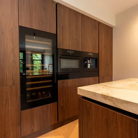아파트 Luxury In City Centre