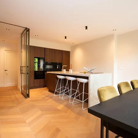 Luxury In City Centre 아파트